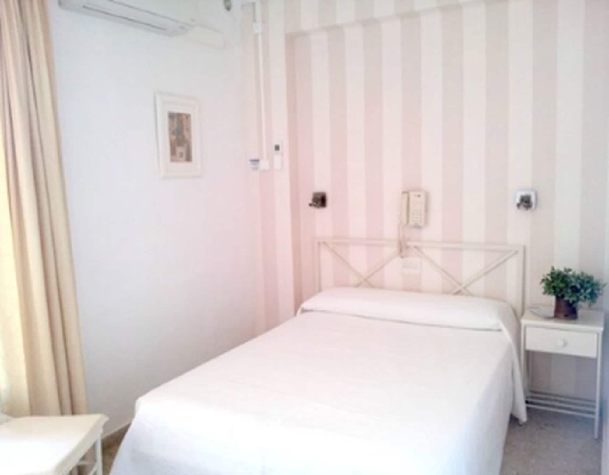 Hotel Tramontana 2*