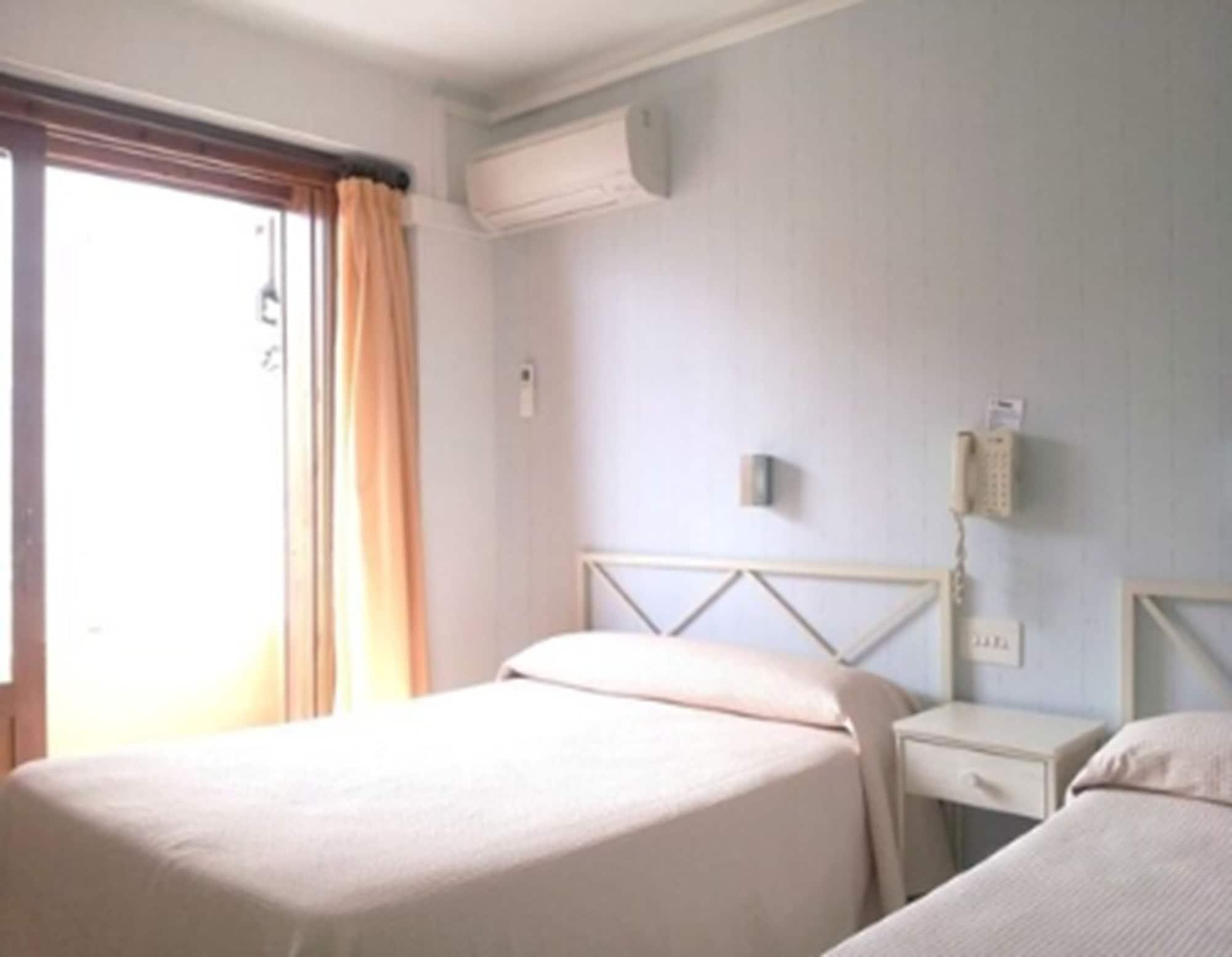 Hotel Tramontana 2*